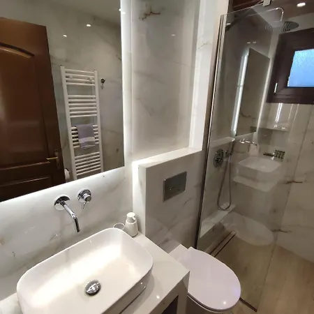 アパート Giataki Eláti