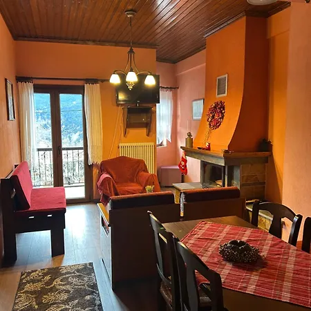 アパート Giataki